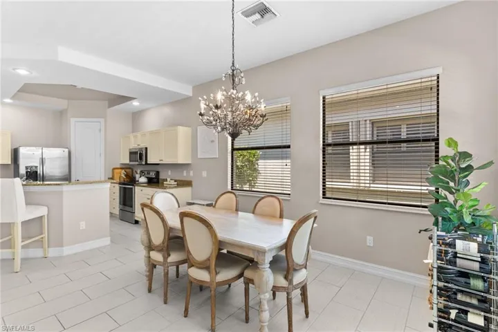 1406 Serrano Cir, Naples, Florida 34105