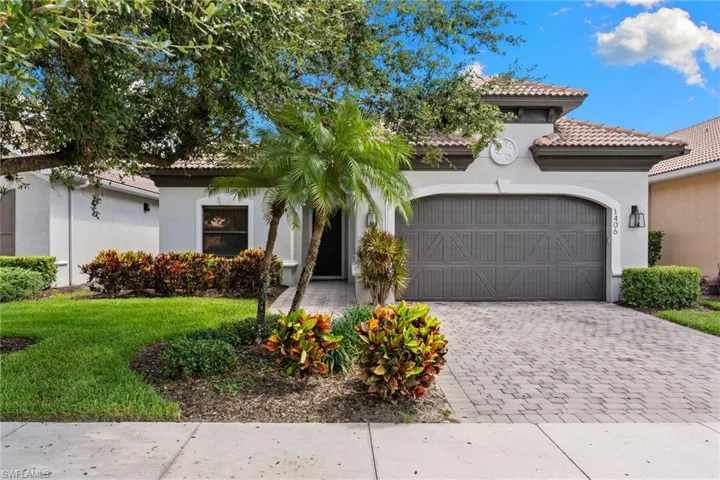 1406 Serrano Cir, Naples, Florida 34105