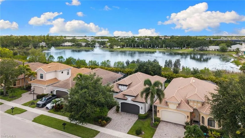 1406 Serrano Cir, Naples, Florida 34105