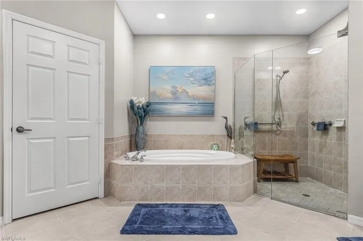 12260 Toscana Way 101, Bonita Springs, Florida 34135