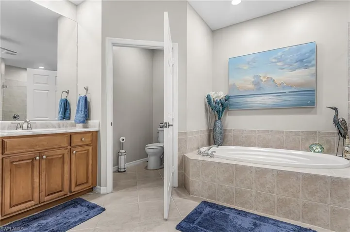 12260 Toscana Way 101, Bonita Springs, Florida 34135