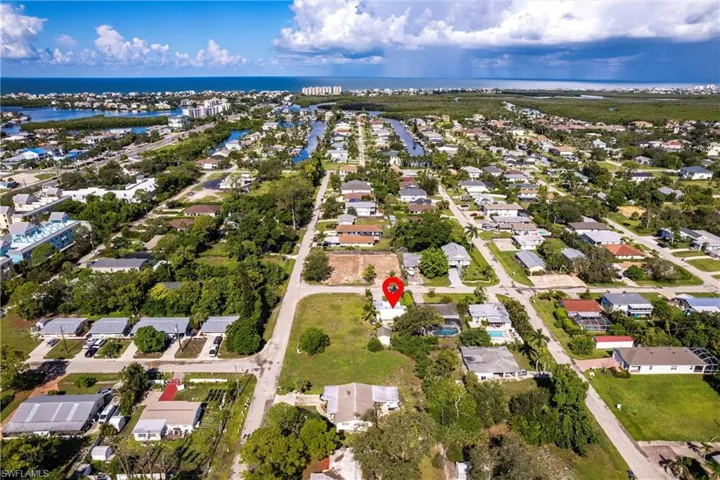 View of near by Bonita Beach Park only 3 mins. away!