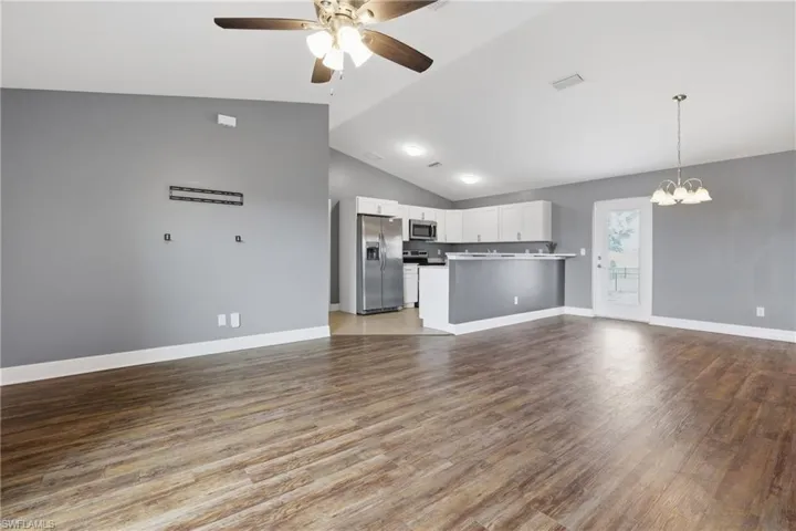 3017 Ne 2nd Ave, Cape Coral, Florida 33909