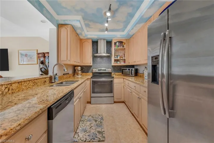 870 Meadowland Dr F, Naples, Florida 34108