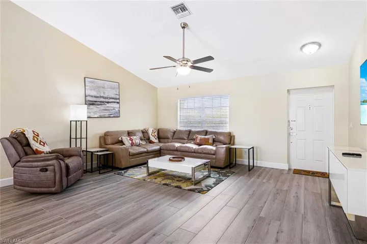 2122 SW 25th  ST, Cape Coral, FL 33914
