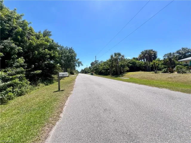 48 Ramblewood St, Port Charlotte, Florida 33953