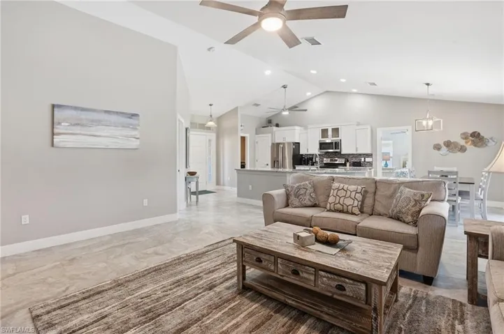 2103 Sw 30th Ter, Cape Coral, Florida 33914