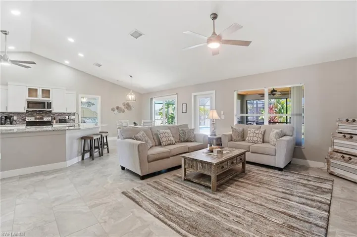 2103 Sw 30th Ter, Cape Coral, Florida 33914