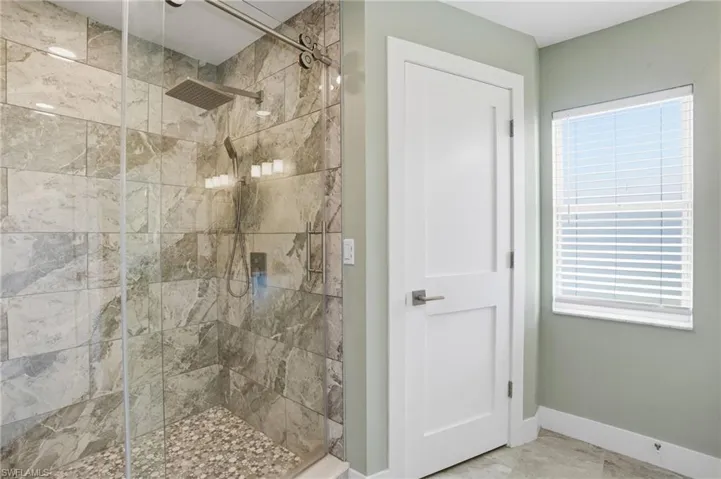 2103 Sw 30th Ter, Cape Coral, Florida 33914