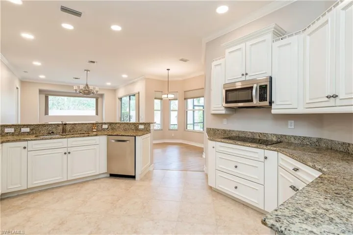 Updated kitchen, granite counters
