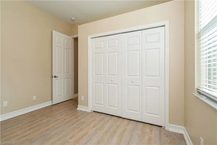 Guest bedroom suite
