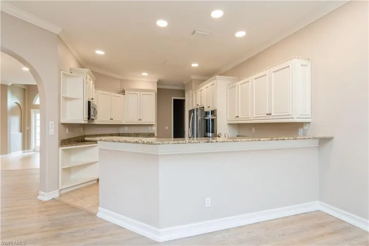 Breakfast bar and recessed lighting