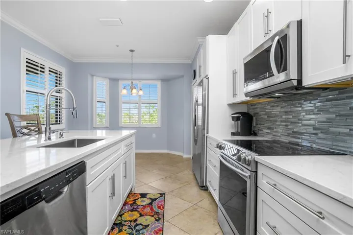 9719  Acqua  CT, Naples, FL 34113