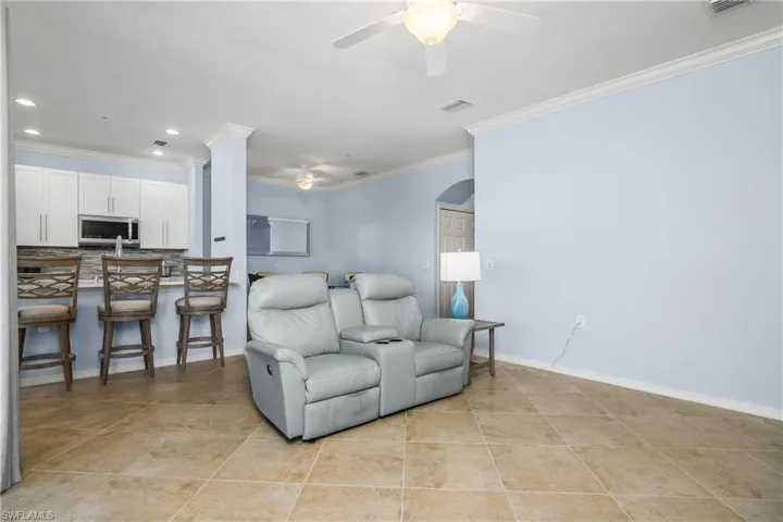 9719  Acqua  CT, Naples, FL 34113