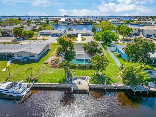 1725 Bikini - Boat dock, boat lift and seawall
