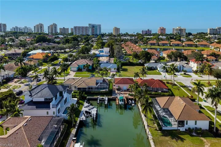 1108  Winterberry  DR, Marco Island, FL 34145