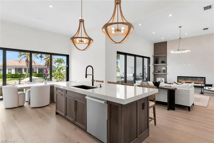 1108  Winterberry  DR, Marco Island, FL 34145