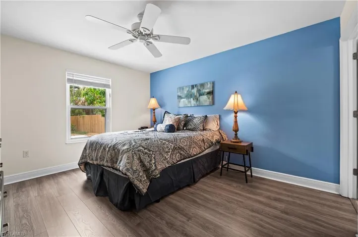 866 101 Ave 10620 Gulf Shore Dr, Naples, Florida 34108