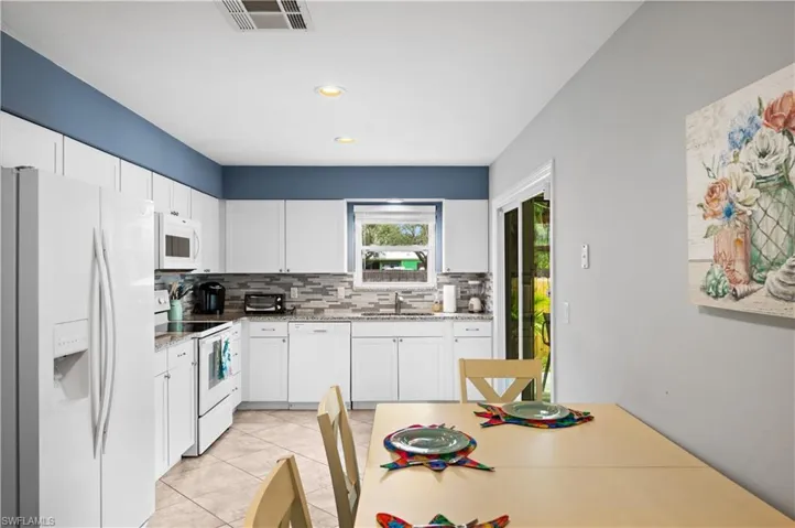 866 101 Ave 10620 Gulf Shore Dr, Naples, Florida 34108