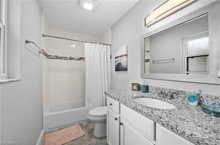 866 101 Ave 10620 Gulf Shore Dr, Naples, Florida 34108