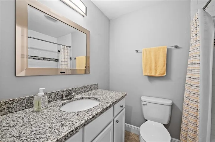 866 101 Ave 10620 Gulf Shore Dr, Naples, Florida 34108