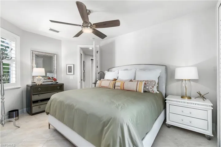 225 Bayfront Dr, Bonita Springs, Florida 34134