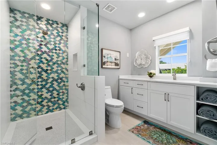 225 Bayfront Dr, Bonita Springs, Florida 34134