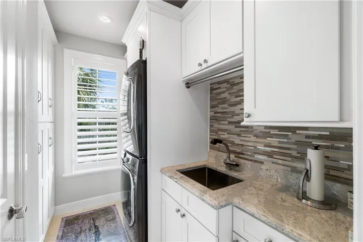 225 Bayfront Dr, Bonita Springs, Florida 34134