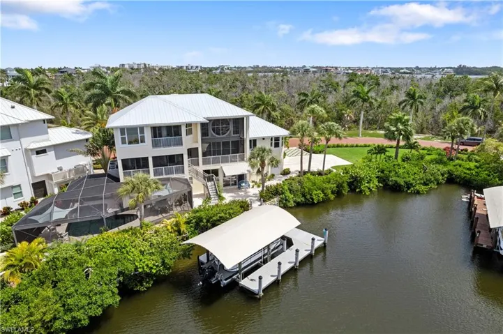 225 Bayfront Dr, Bonita Springs, Florida 34134