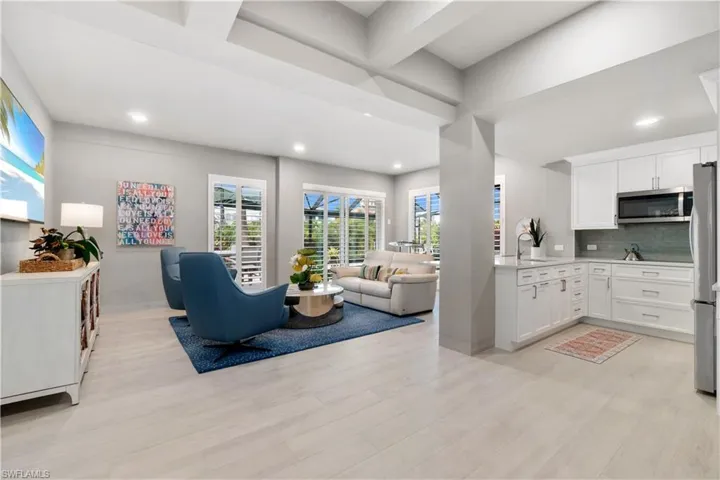 225 Bayfront Dr, Bonita Springs, Florida 34134