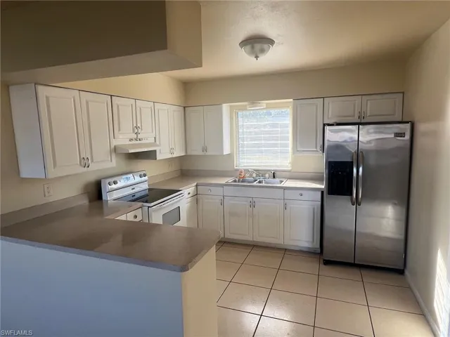 902 Bougainvillea Rd E, Lehigh Acres Fl 33936