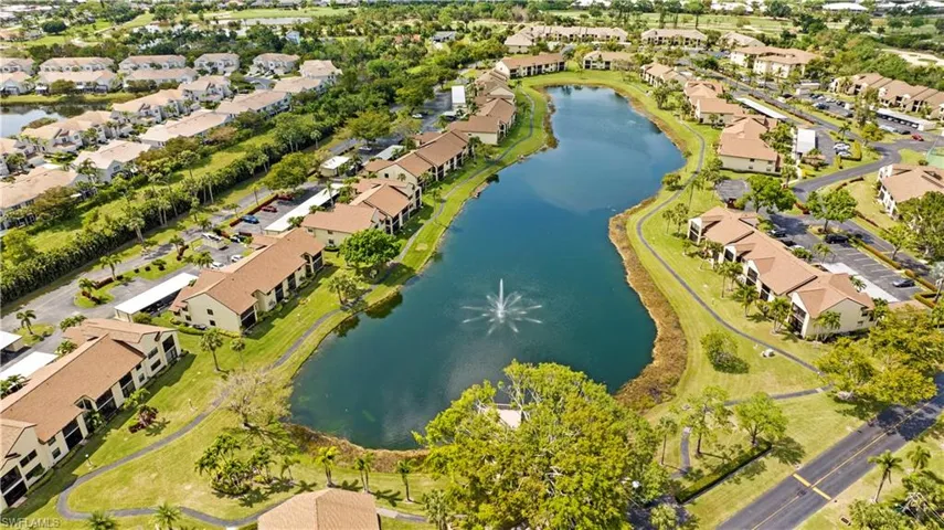8430 Charter Club Cir 3, Fort Myers, Florida 33919