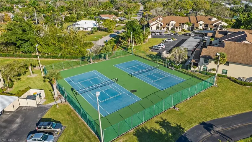 8430 Charter Club Cir 3, Fort Myers, Florida 33919