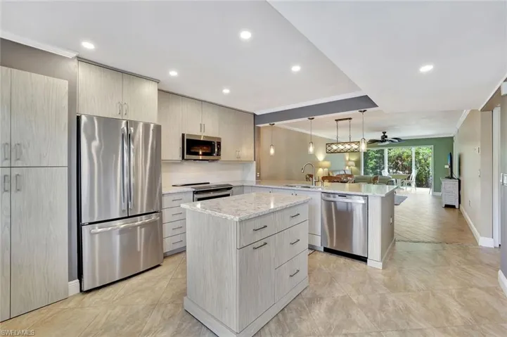 Contemporary Coastal Kitchen Updates