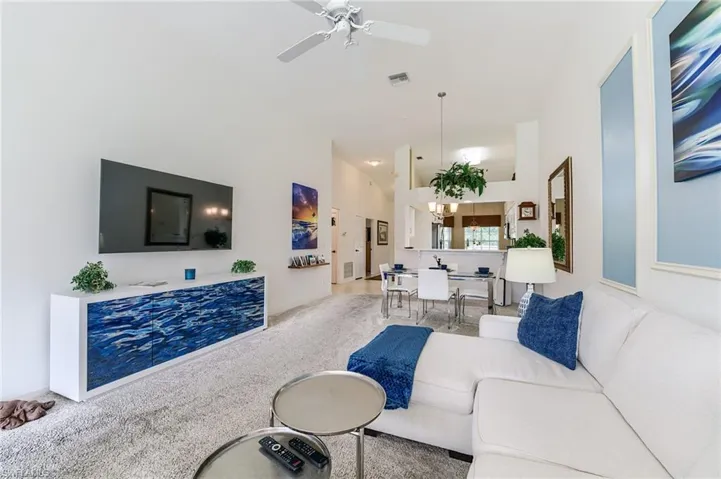 1940  Willow Bend  CIR, Naples, FL 34109