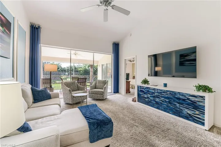1940  Willow Bend  CIR, Naples, FL 34109