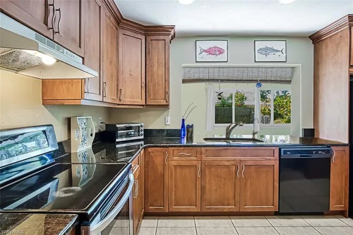 2230  Flora  AVE, Fort Myers, FL 33907