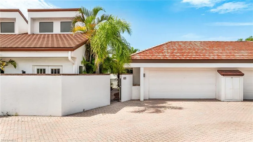 5501 Harbour Castle Dr, Fort Myers, Florida 33907