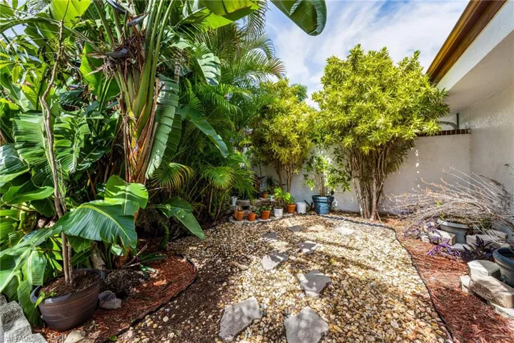 5501 Harbour Castle Dr, Fort Myers, Florida 33907