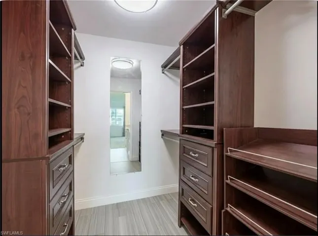 1087 Forest Lakes Dr 306, Naples, Florida 34105