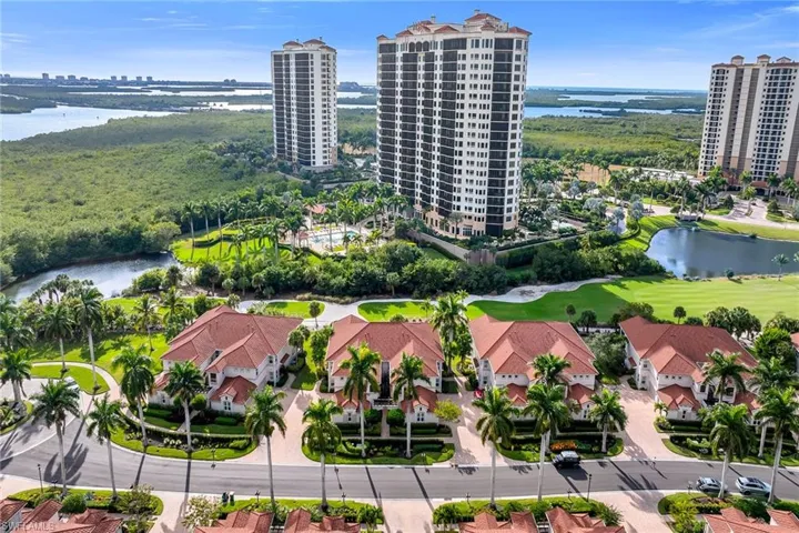 1285 Rialto Way 102, Naples, Florida 34114