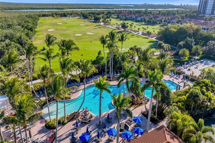 1285 Rialto Way 102, Naples, Florida 34114