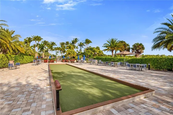 1285 Rialto Way 102, Naples, Florida 34114