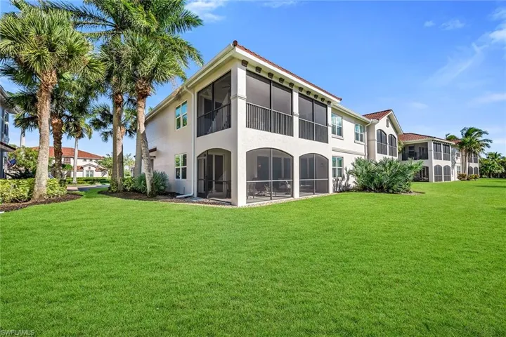 1285 Rialto Way 102, Naples, Florida 34114