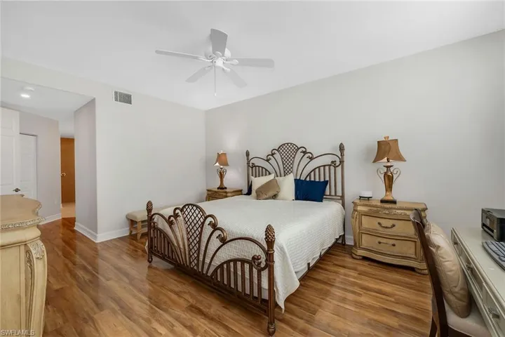 1285 Rialto Way 102, Naples, Florida 34114
