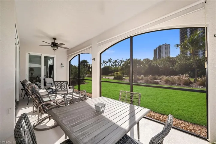 1285 Rialto Way 102, Naples, Florida 34114