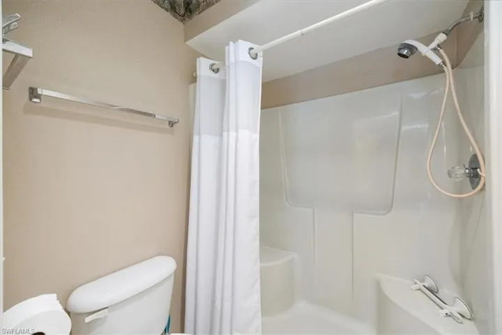 721 Mardel Dr # 602, Naples Fl 34104