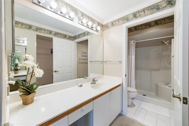 721 Mardel Dr # 602, Naples Fl 34104