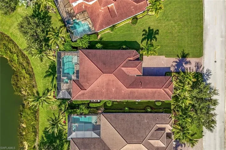 9333 Campanile Cir, Naples, Florida 34114