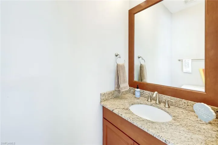 9333 Campanile Cir, Naples, Florida 34114